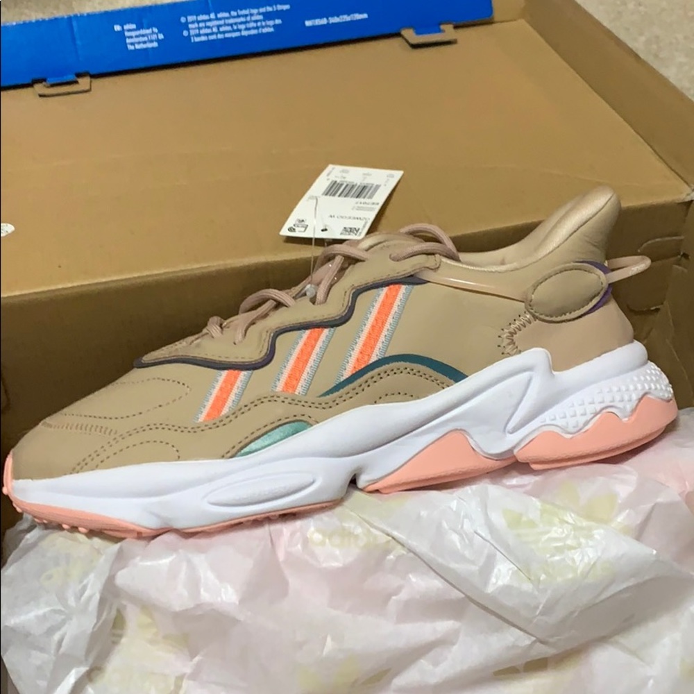 OZWEEGO adidas